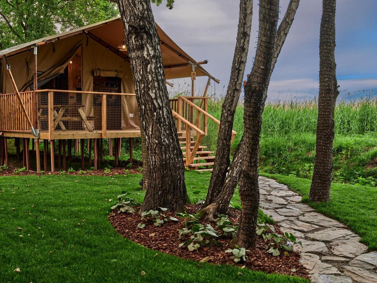 Zatoria Luxury Glamping Zator Hotel Exterior foto